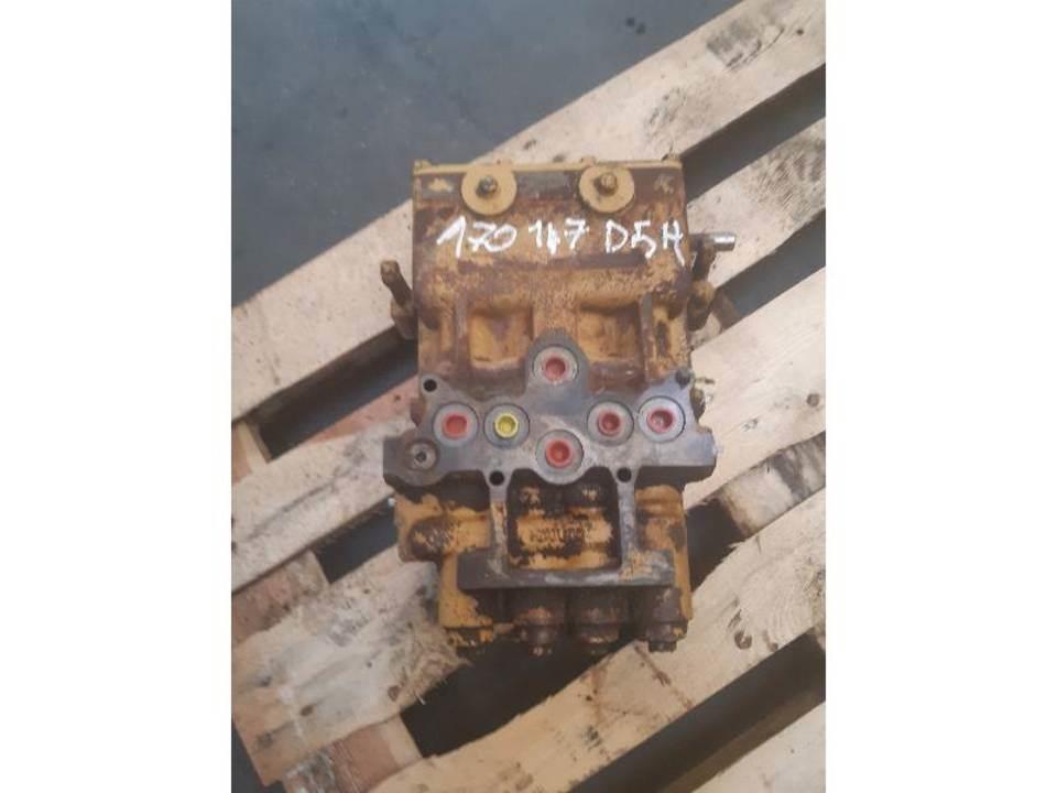 CAT D5H 液压