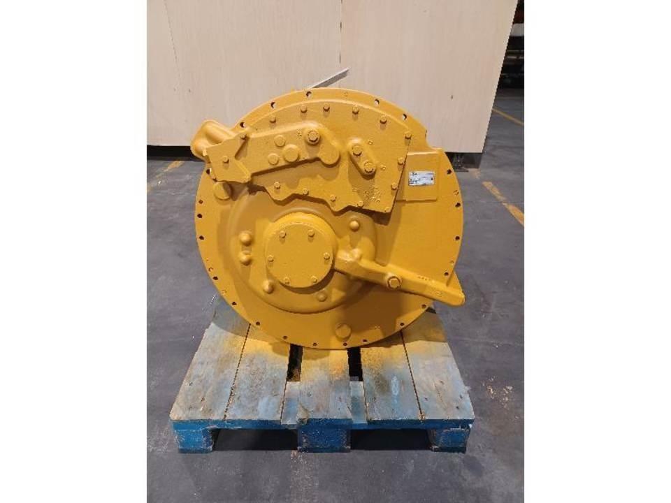 CAT D5H 传动装置
