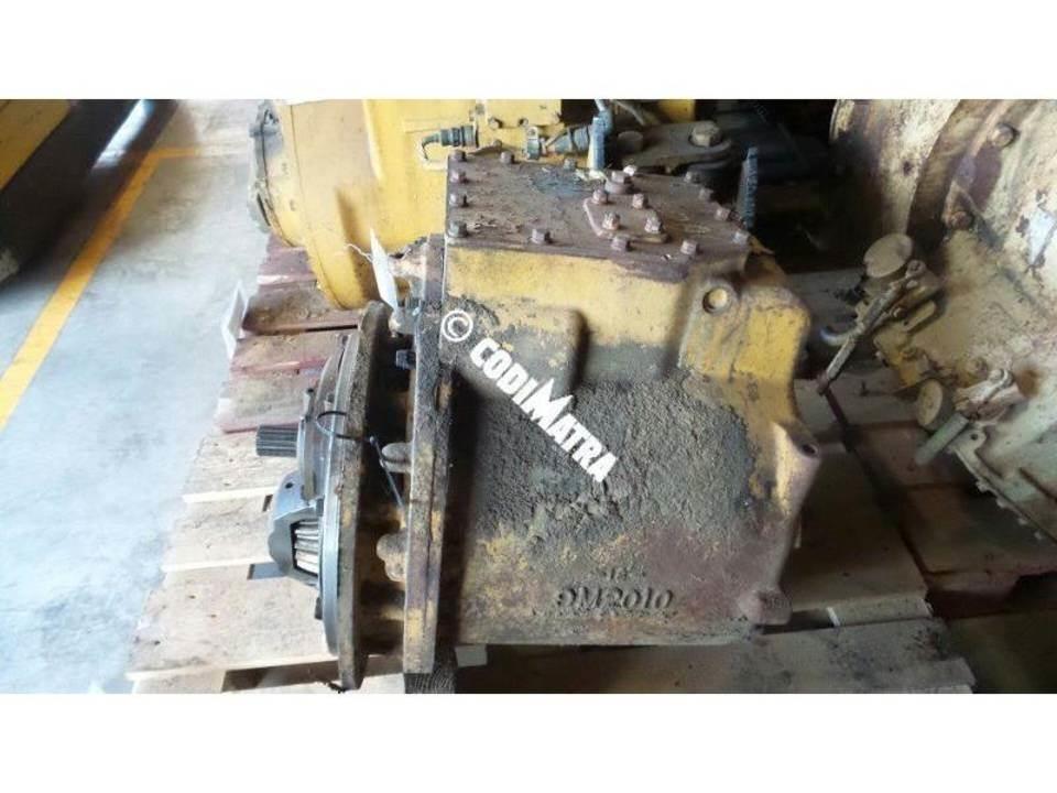CAT D6C 传动装置