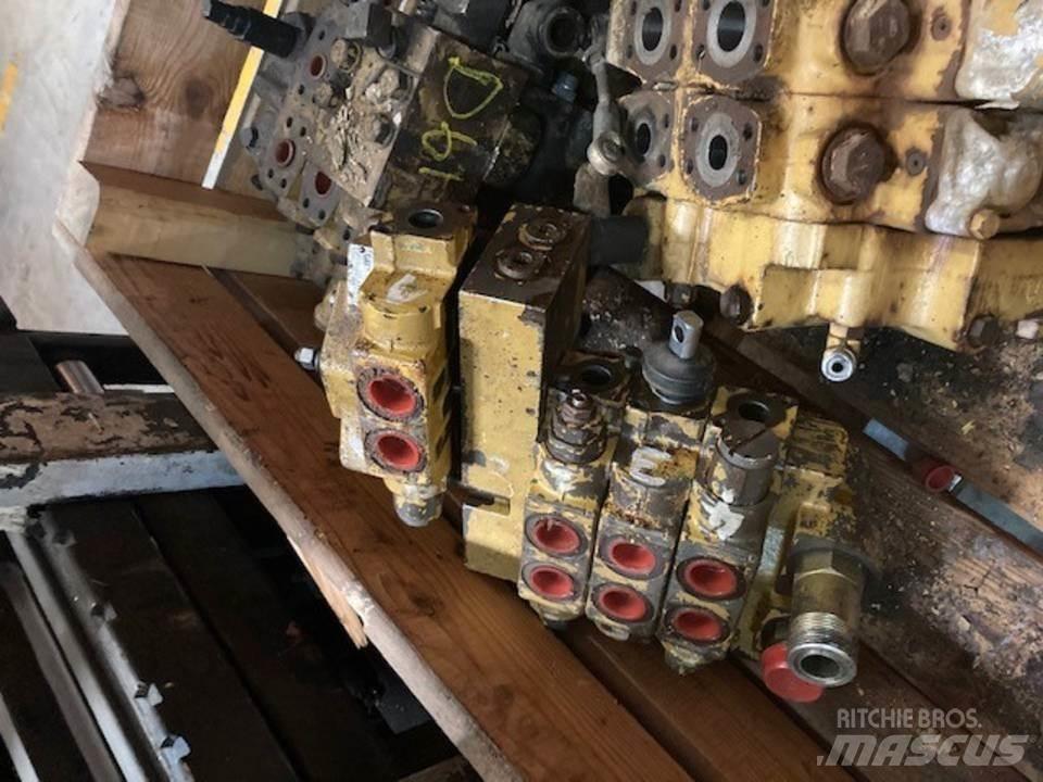 CAT D6MXL 液压