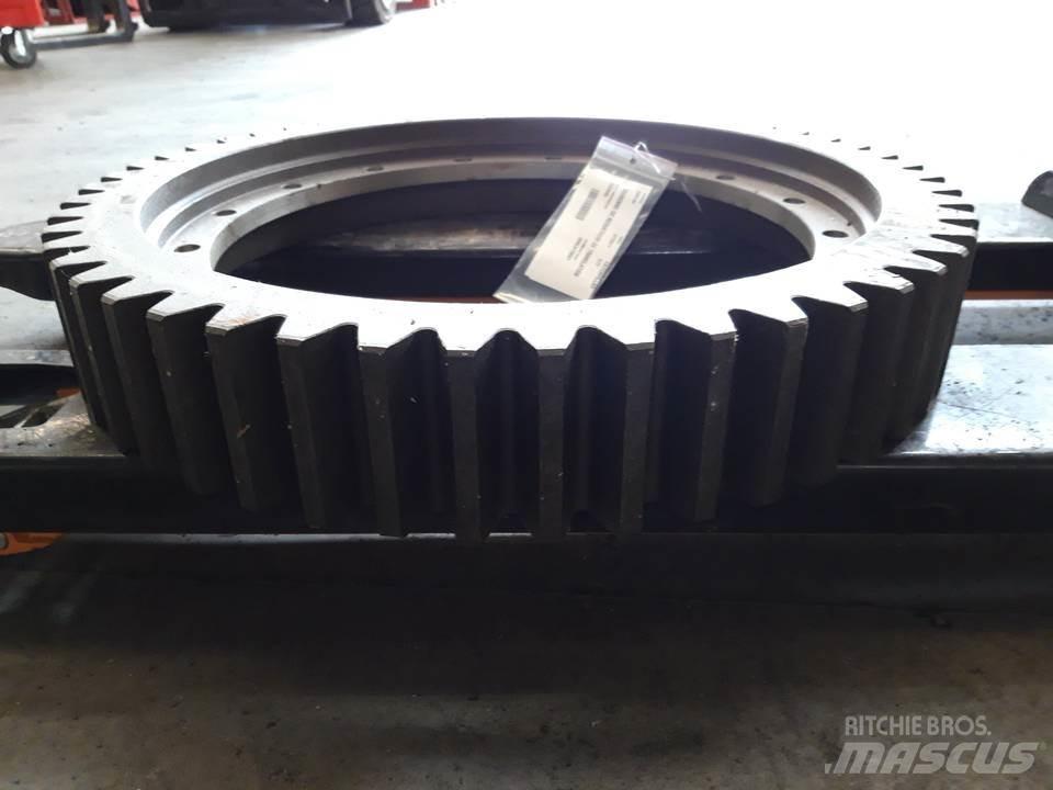 CAT D7F 传动装置
