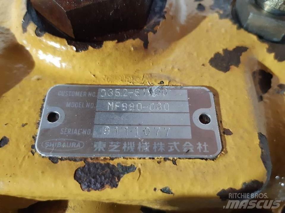 CAT E120B 液压