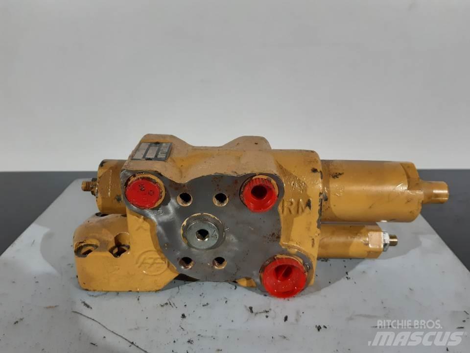 CAT M320 液压