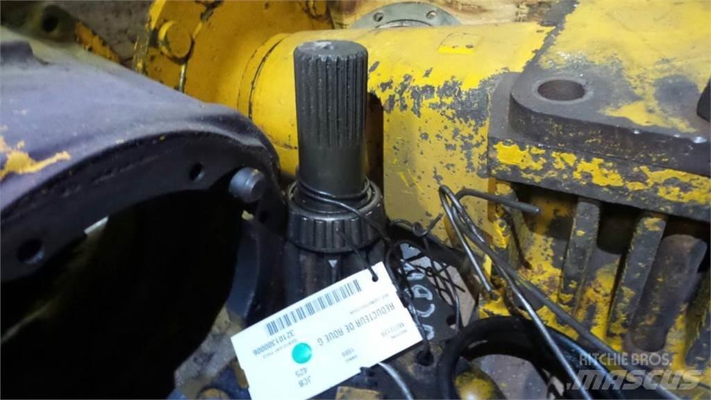 JCB 425 传动装置