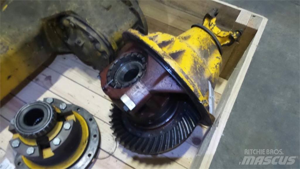 JCB 436B 传动装置