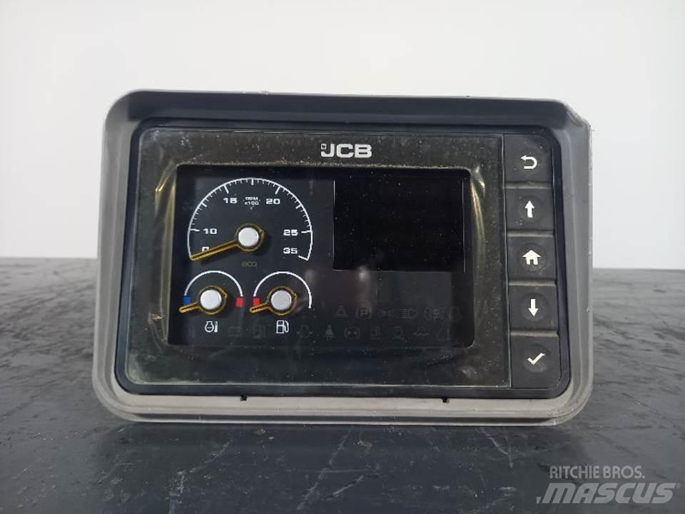JCB 51R-1 驾驶室与内部