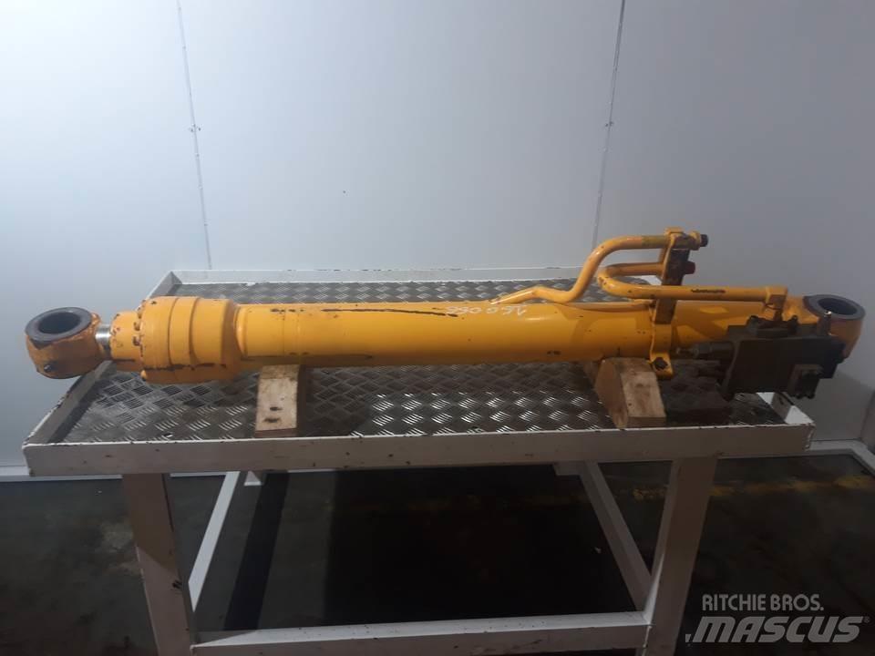 JCB JS160 液压