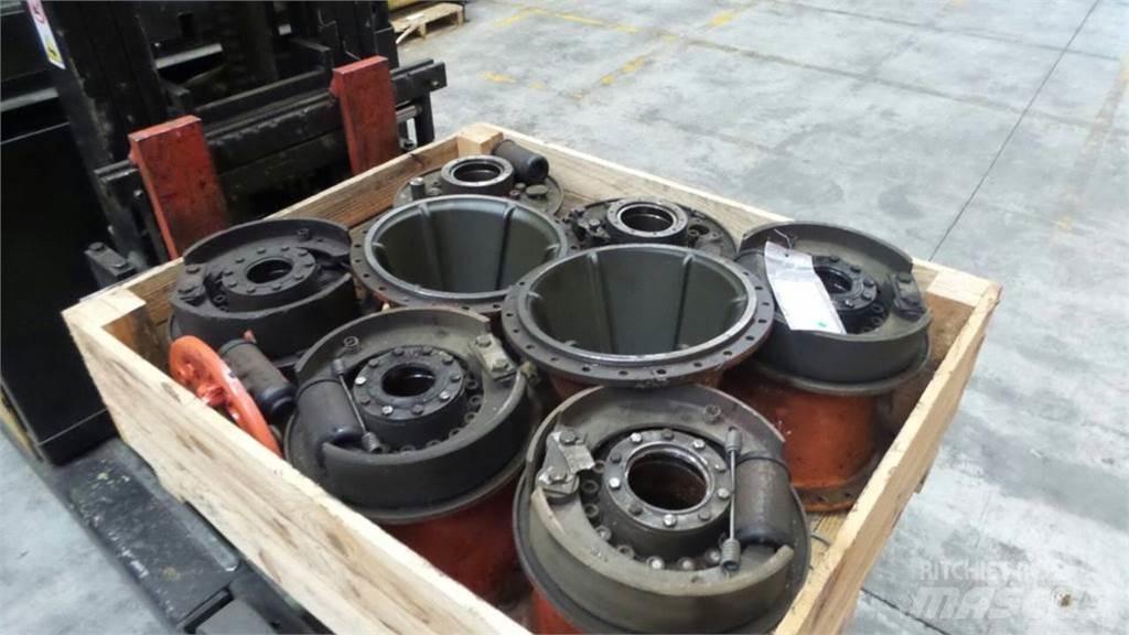 O&K F106A 传动装置