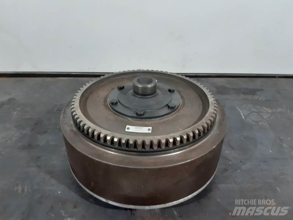 Volvo 861 传动装置