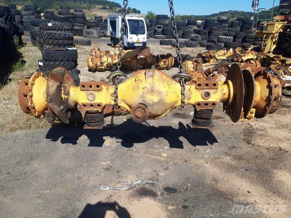 Volvo A25 传动装置