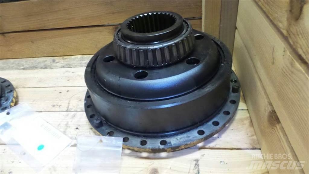 Volvo A25 传动装置