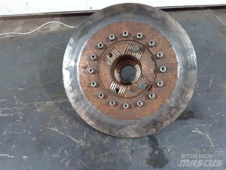 Volvo A30G 传动装置