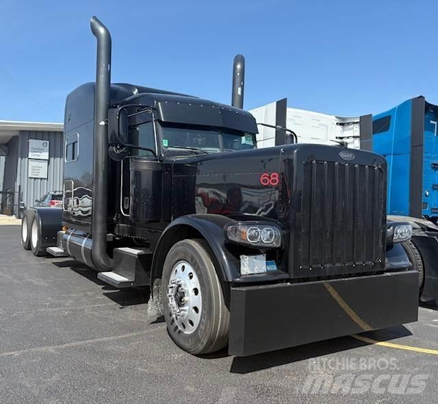 Peterbilt 389 其他货车