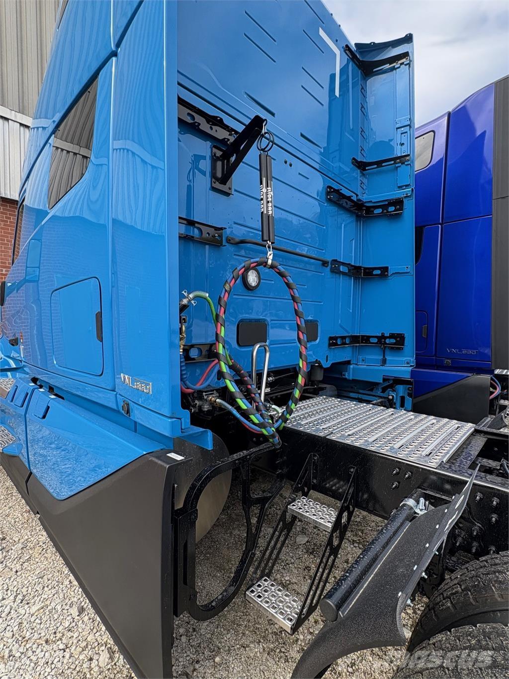 Volvo VNL 其他货车