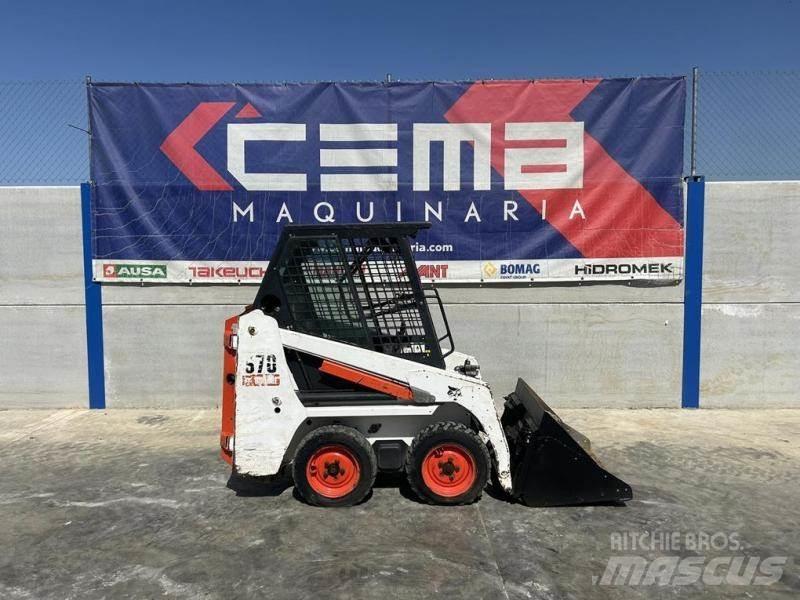 Bobcat S70 小型装载机