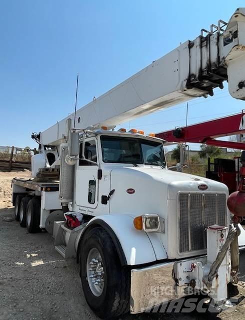 Altec AC38-127S 起重车
