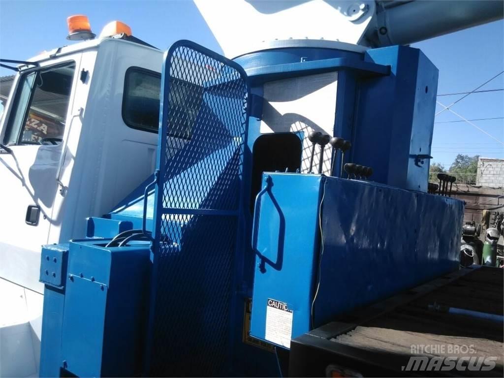 Manitex 30100 起重车