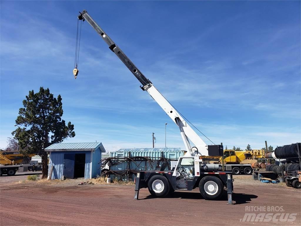Shuttlelift 5540 越野轮胎起重机︳越野吊︳越野起重机︳移动式起重机