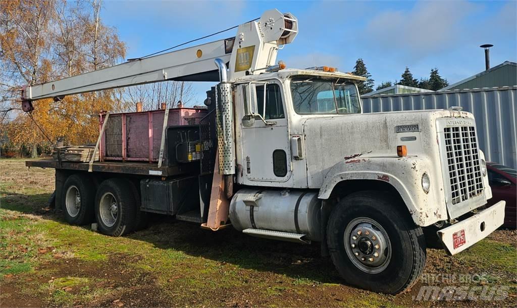  Simon-Ro 145-83 起重车
