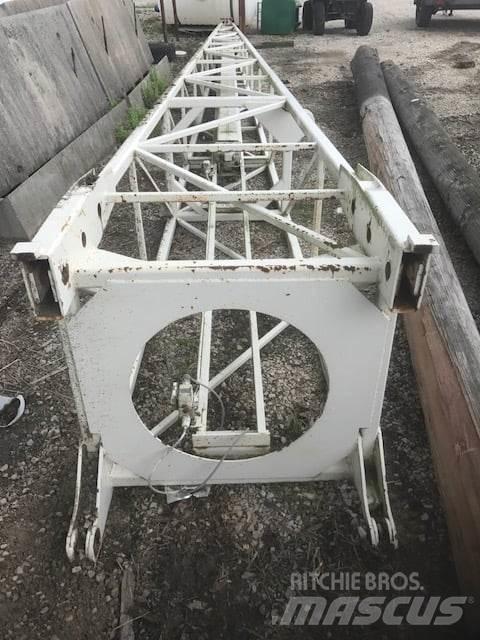Terex  吊杆和铲斗
