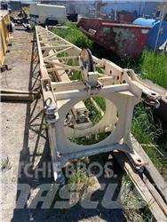 Terex  吊杆和铲斗