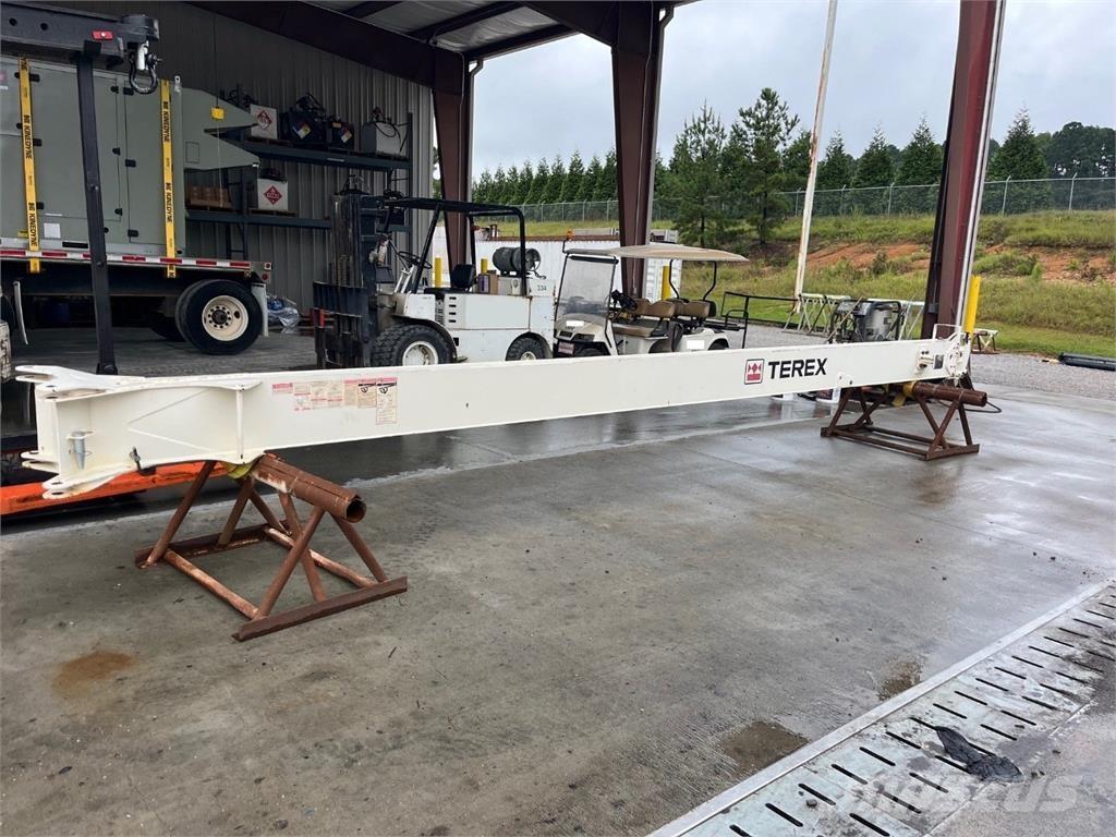 Terex 730512 吊杆和铲斗