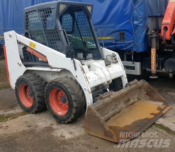 Bobcat S130 滑移装载机