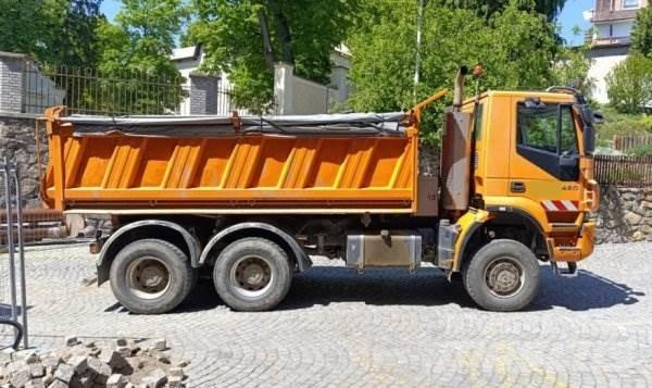 Iveco B066 自卸式货车