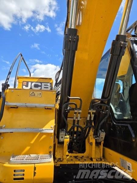 JCB JZ 235 LC 履带挖掘机