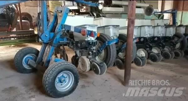  _JINÉ USA) Kinze - 3000 拖拉机/农用车