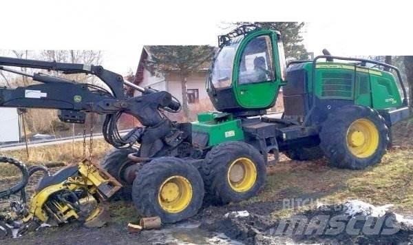 John Deere 1270 E 6W 伐木机