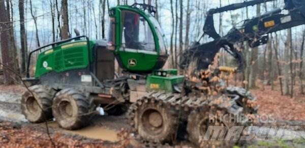 John Deere 1270 G 8W 伐木机