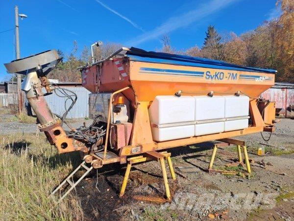  Kobit SYKO 8H 融雪撒布机