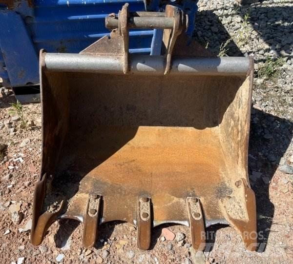 Komatsu WB 97S-2 反铲装载机