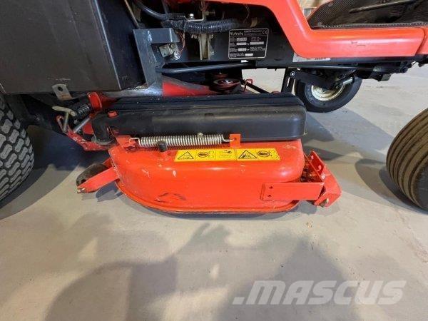 Kubota GZD15-II 骑乘式割草机