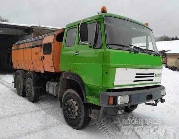 Liaz NVN 110.830 油罐车