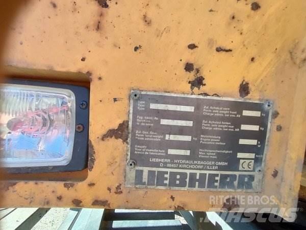 Liebherr A310 B 轮式挖掘机