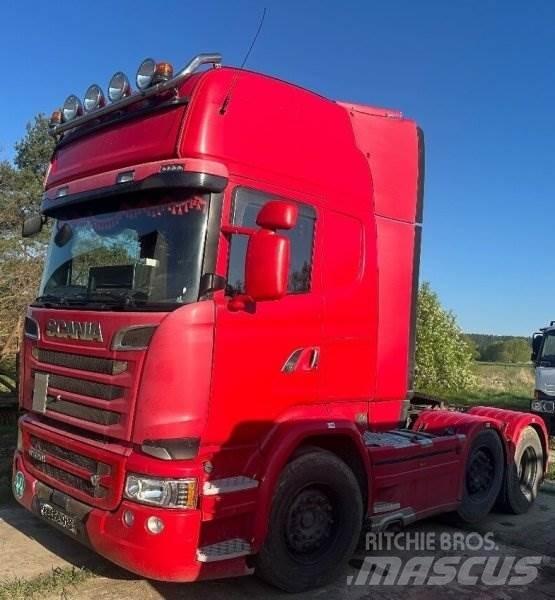Scania R520 V8 牵引车