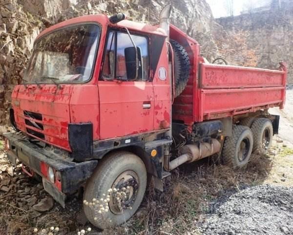 Tatra 815 自卸式货车