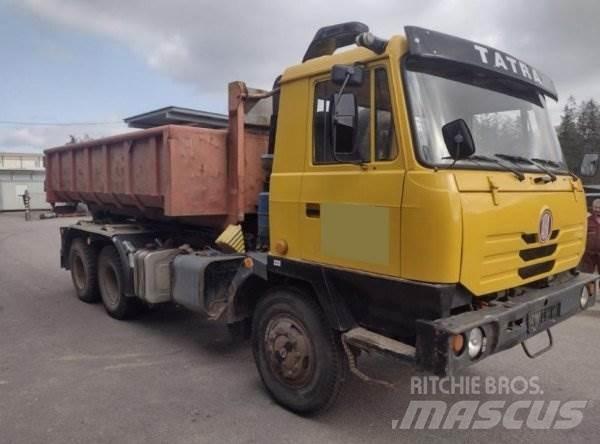 Tatra 815 工程吊钩车
