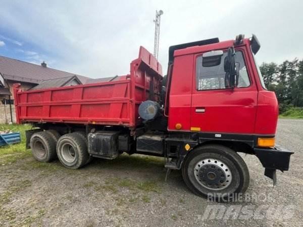 Tatra T815 自卸式货车
