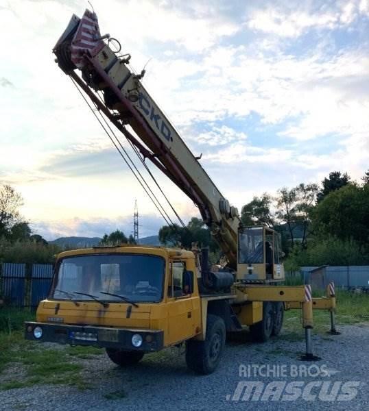 Tatra T815 +ČKD AD 28 起重车