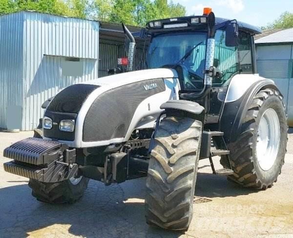 Valtra T190 拖拉机/农用车