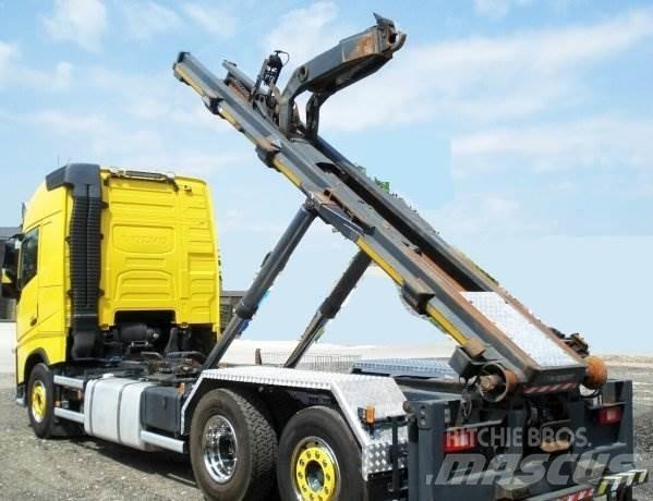 Volvo 500 +Combi-Lift 工程吊钩车