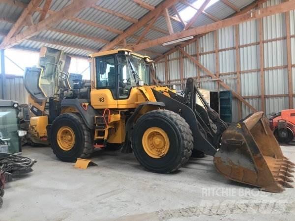 Volvo L 110 H 轮式装载机