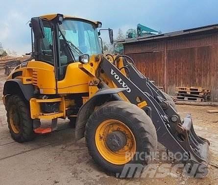 Volvo L45 H 轮式装载机