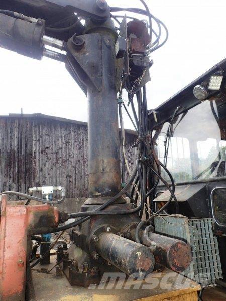 ZTS LKT 120 + přívěs 伐木机