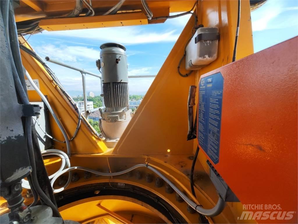 Liebherr 200EC-H 塔式起重机