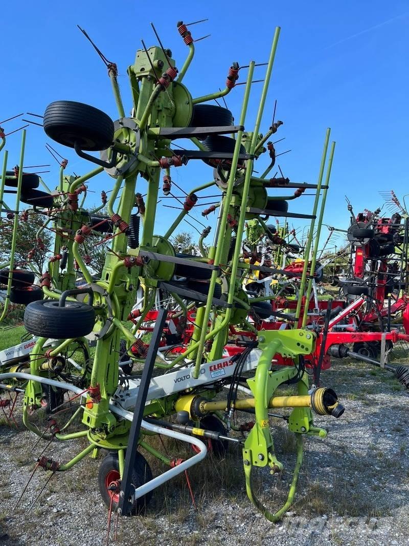 CLAAS VOLTO 1100 犁耙和摊草机