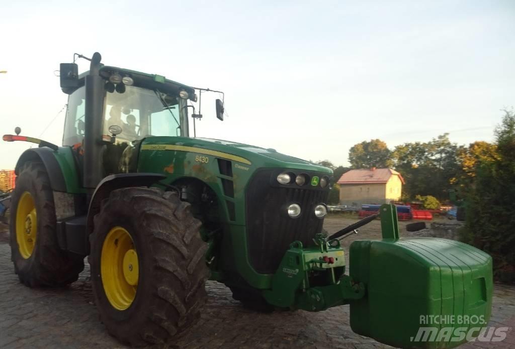 John Deere 8430 拖拉机/农用车